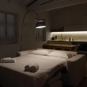 Appartamento White Moon & Parking, Crema